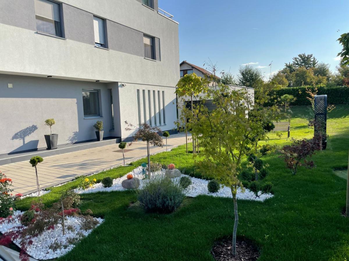 Villa Mami Záhřeb Exteriér fotografie