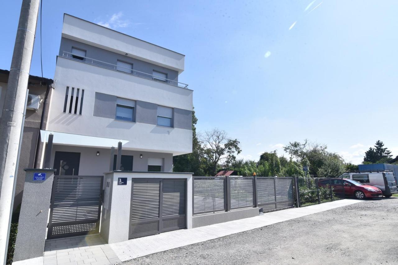 Villa Mami Záhřeb Exteriér fotografie