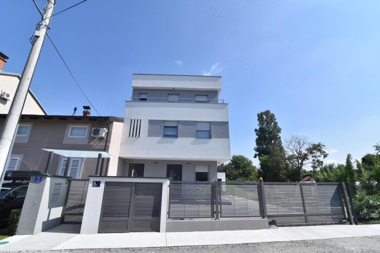 Villa Mami Záhřeb Exteriér fotografie